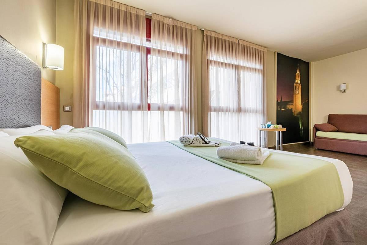 Hotel Pere III El Gran Вильяфранка-дель-Пенедес Экстерьер фото
